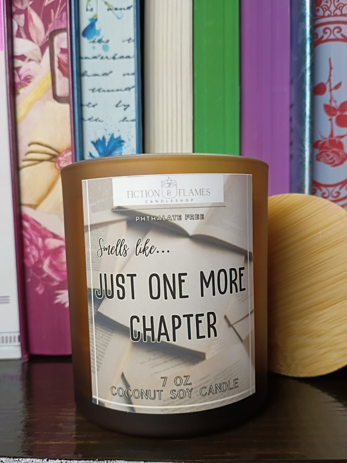 8oz Frosted Amber Coconut Soy Book Candle